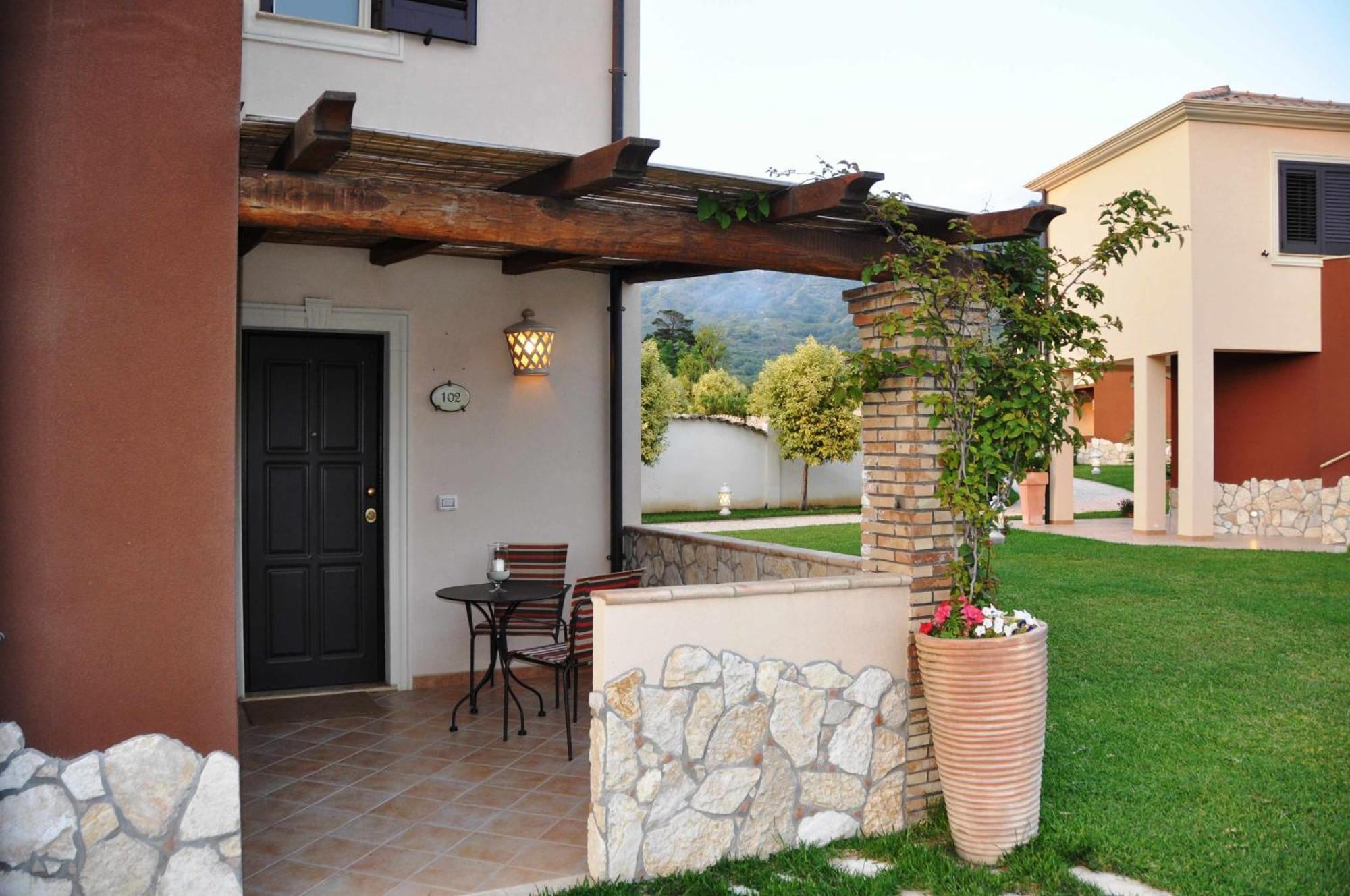 Alcantara Resort Di Charme Adults Only 佳吉 外观 照片