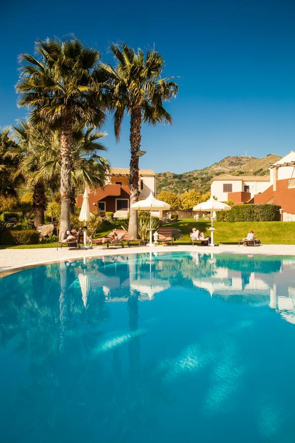 Alcantara Resort Di Charme Adults Only 佳吉 外观 照片
