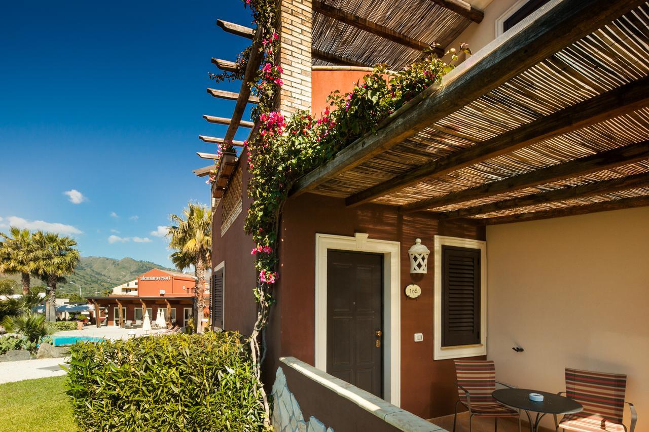 Alcantara Resort Di Charme Adults Only 佳吉 外观 照片