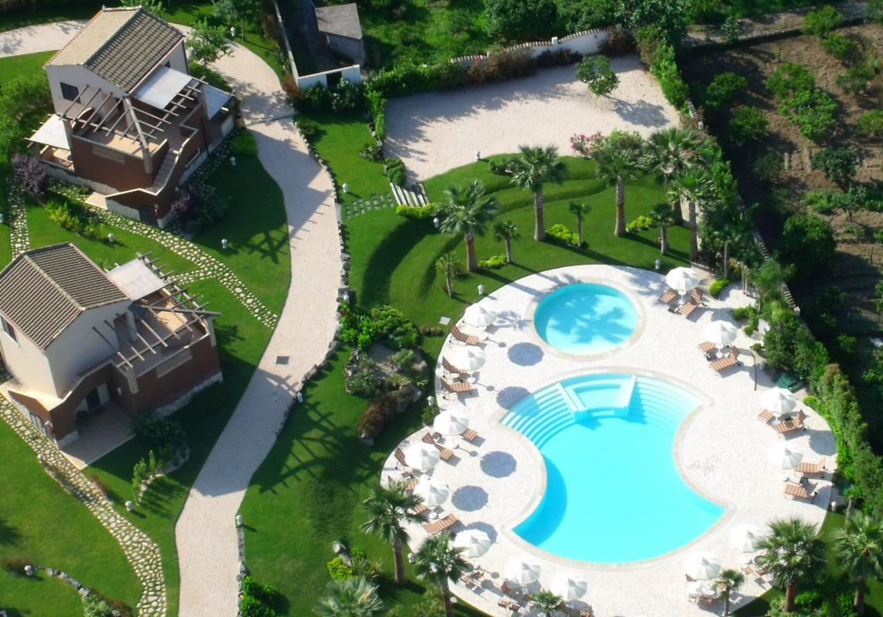 Alcantara Resort Di Charme Adults Only 佳吉 外观 照片
