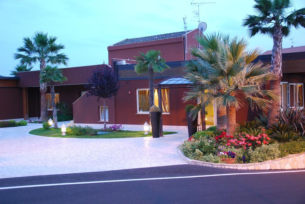 Alcantara Resort Di Charme Adults Only 佳吉 外观 照片